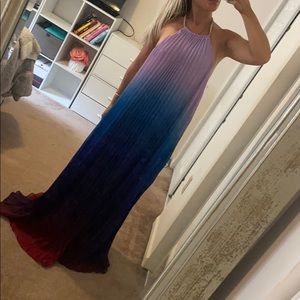 Gorgeous Ombré Maxi Halter dress 💜